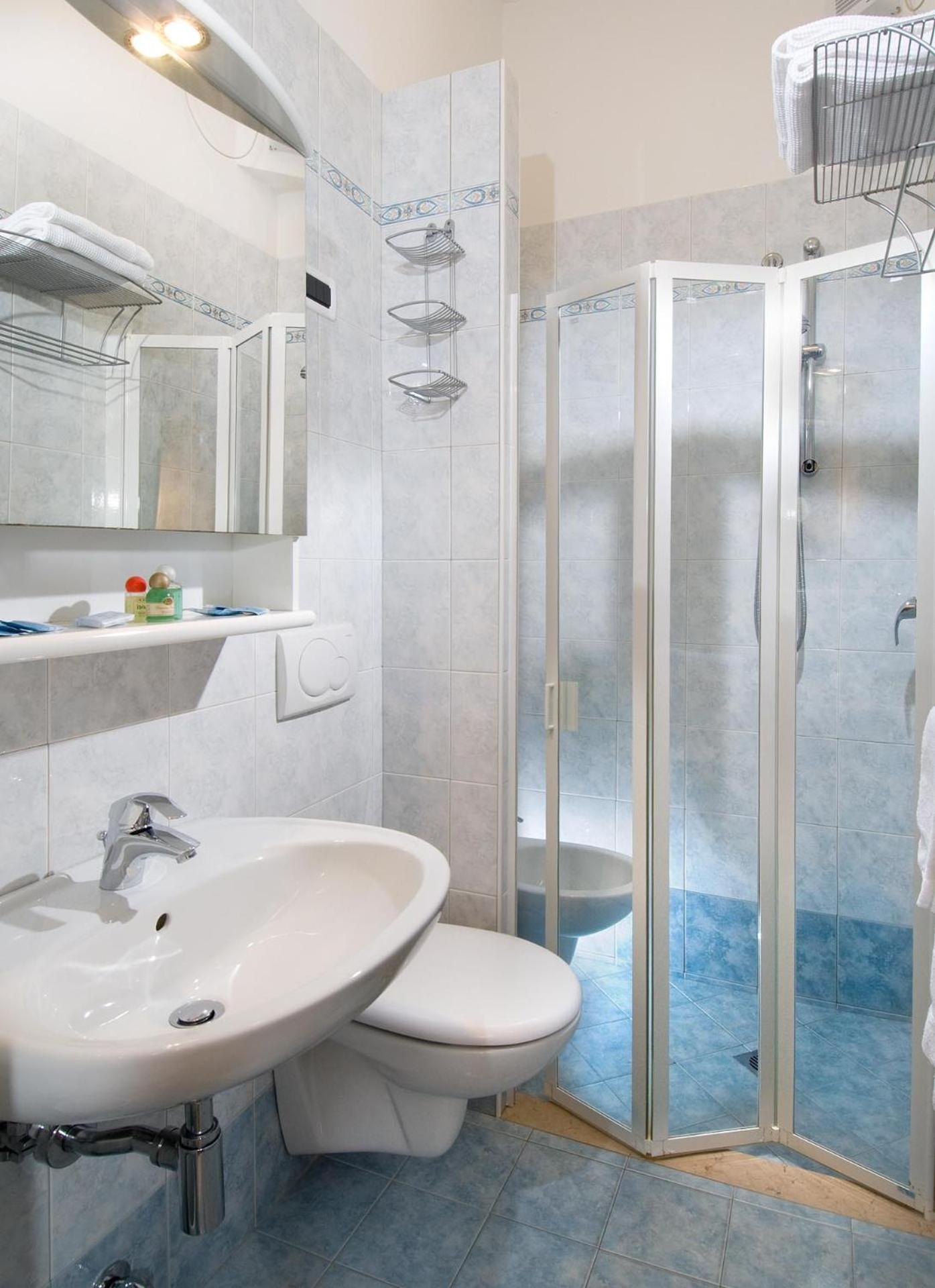 Hotel Trieste チェルヴィア エクステリア 写真